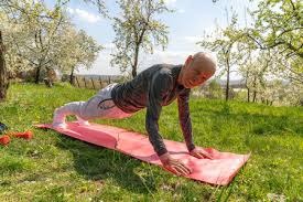 意大利杯16强综述：AC米兰从容应战内战称雄，博洛尼亚双线作战疲态尽显