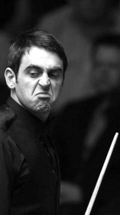 他是否具备 他是否具备