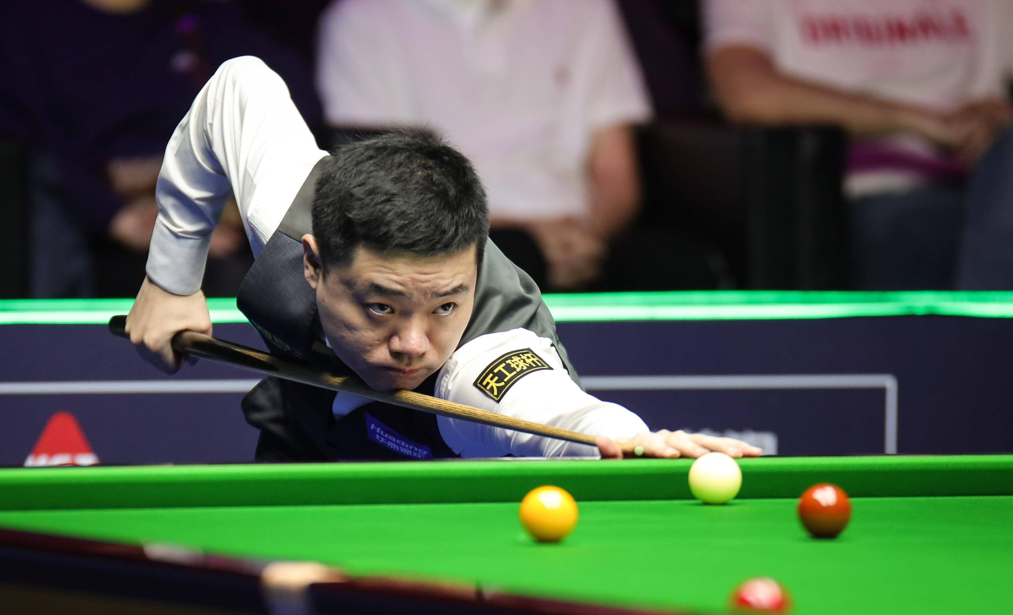 及球迷的期 及球迷的期